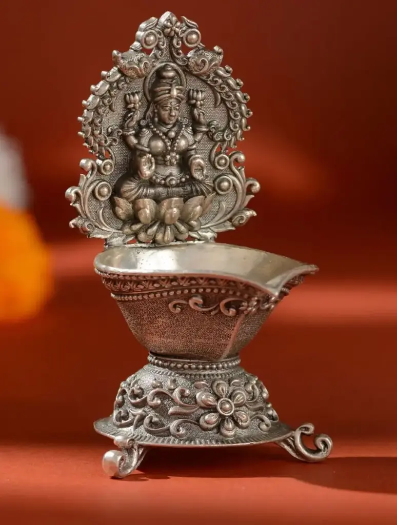 Silver Diya Stand 