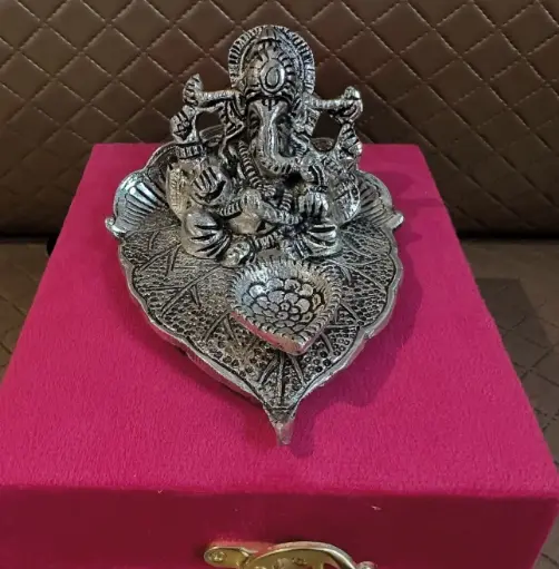 Ganesh Ji Idol